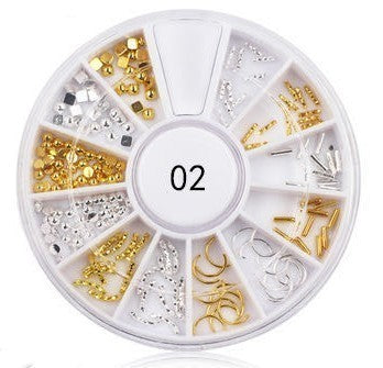 180 strass, motifs/bâtonnets variés, or et argent