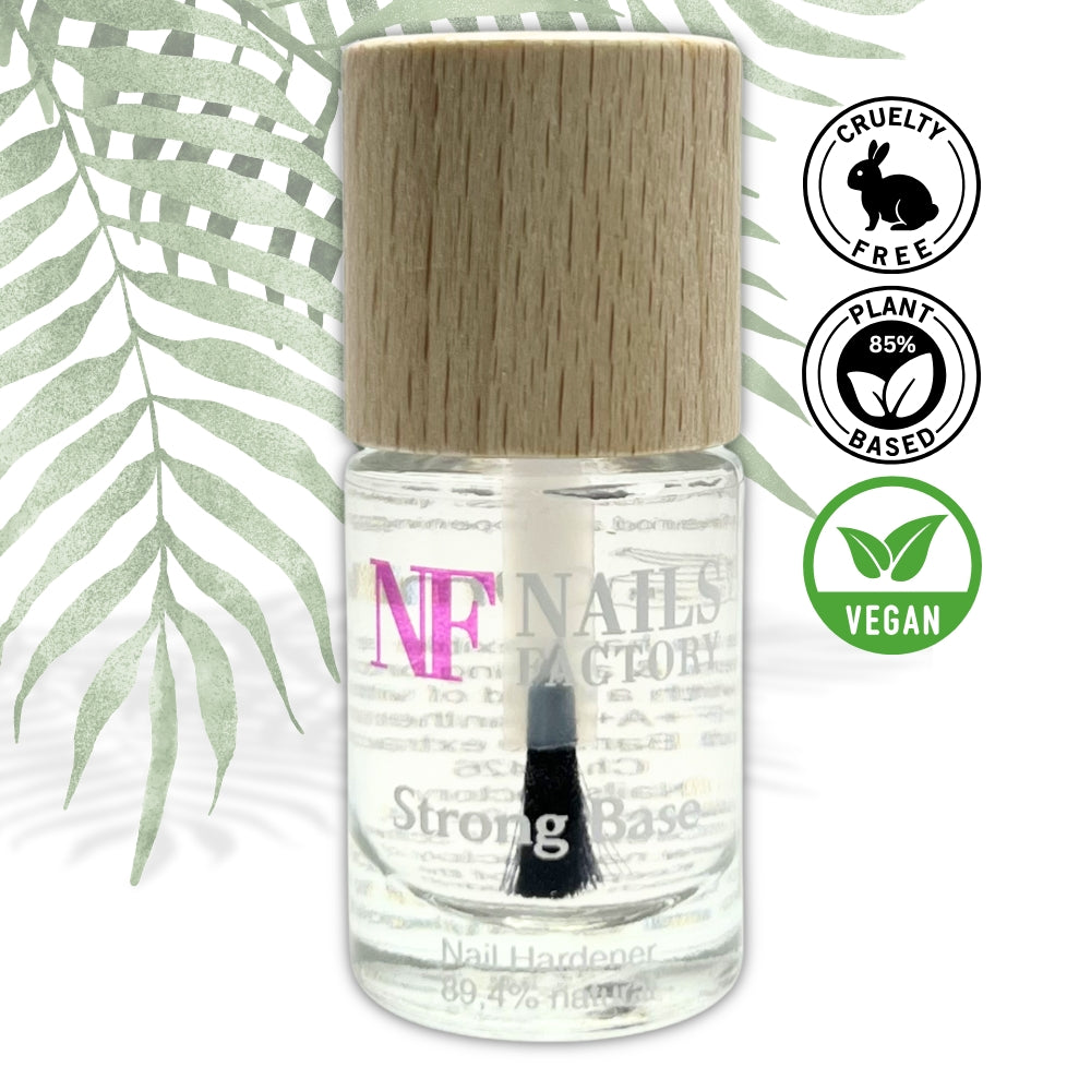 Green Plant Based Nagelhärter Strong Base | Last Stock