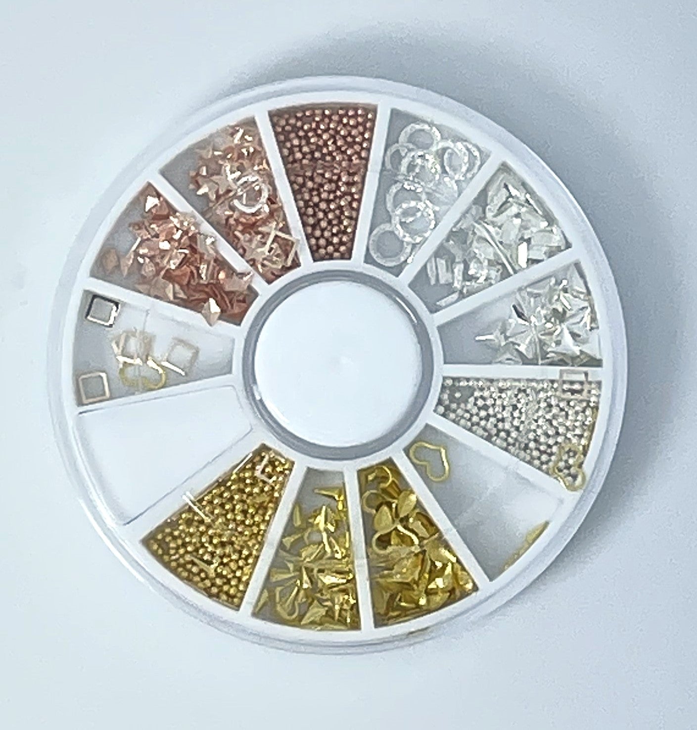 600 Strasssteine / Nagelschmuck Mix Gold, Silber, Roségold 2