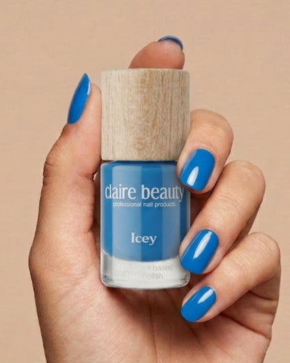 Green Plant Based Nagellack Icey