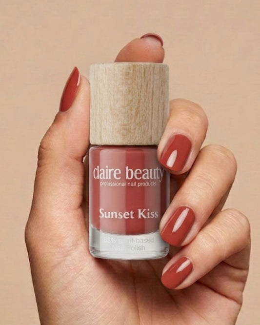 Green Plant Based Nagellack Sunset Kiss | Last Stock