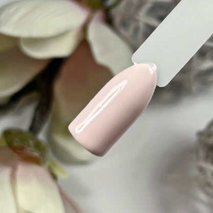 Blush und Burnt Farbgel-Set Herbst 2024 von Nails Factory, Cashmere-Farbgel in verschiedenen Tönen, auf einem weißen Hintergrund.