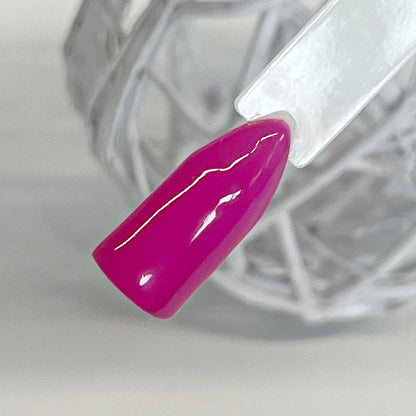 Helles rosa Farbgel von Nails Factory, Teil der Pumpkin Farbgel Kollektion Herbst 2024, für Nageldesigns.
