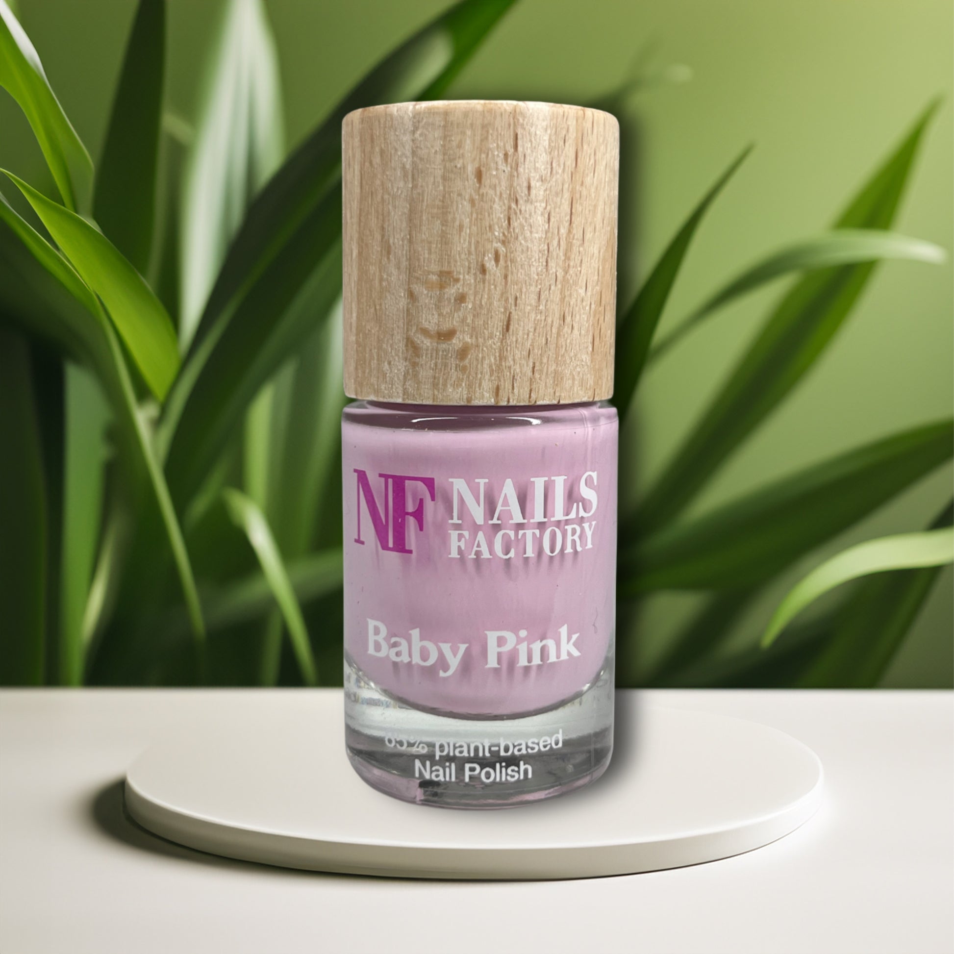 Green Plant Based Nagellack Baby Pink claire beauty