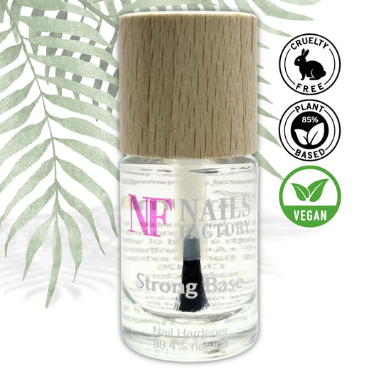 Green Plant Based Nagelhärter Strong Base | Last Stock