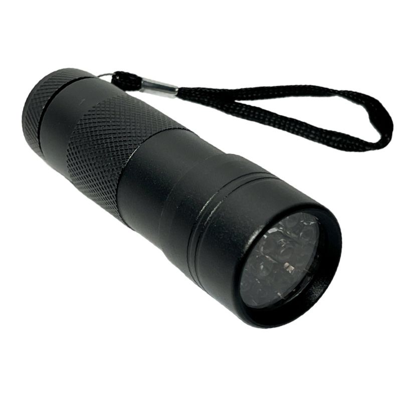 Kleine schwarze UV/LED-Lampe von Claire Beauty mit 9W Leistung, ideal zum Aushärten von Nagelgel.
